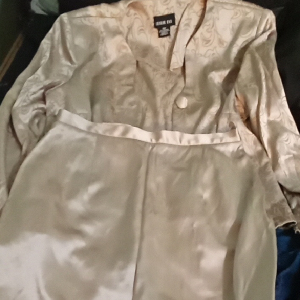 Leslie Fay Cream Long Sleeve Dress